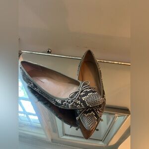 Banana Republic Snakeskin Pattern Flats